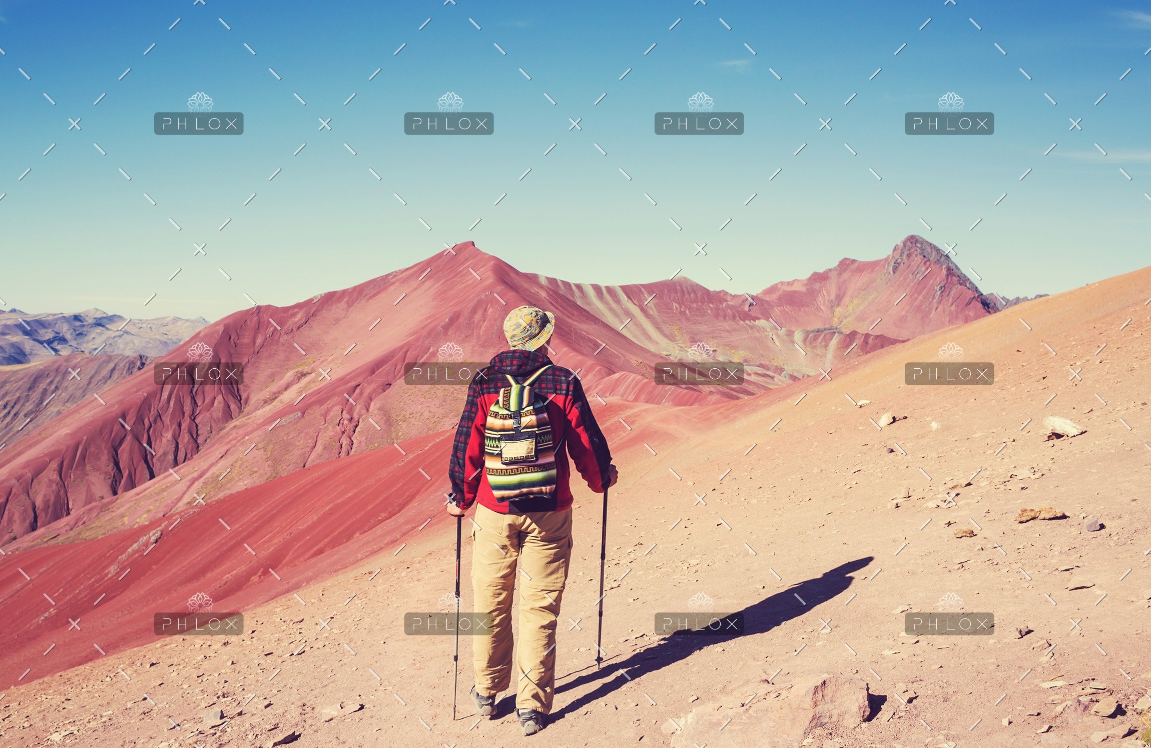 rainbow-mountain-PUWHUHP